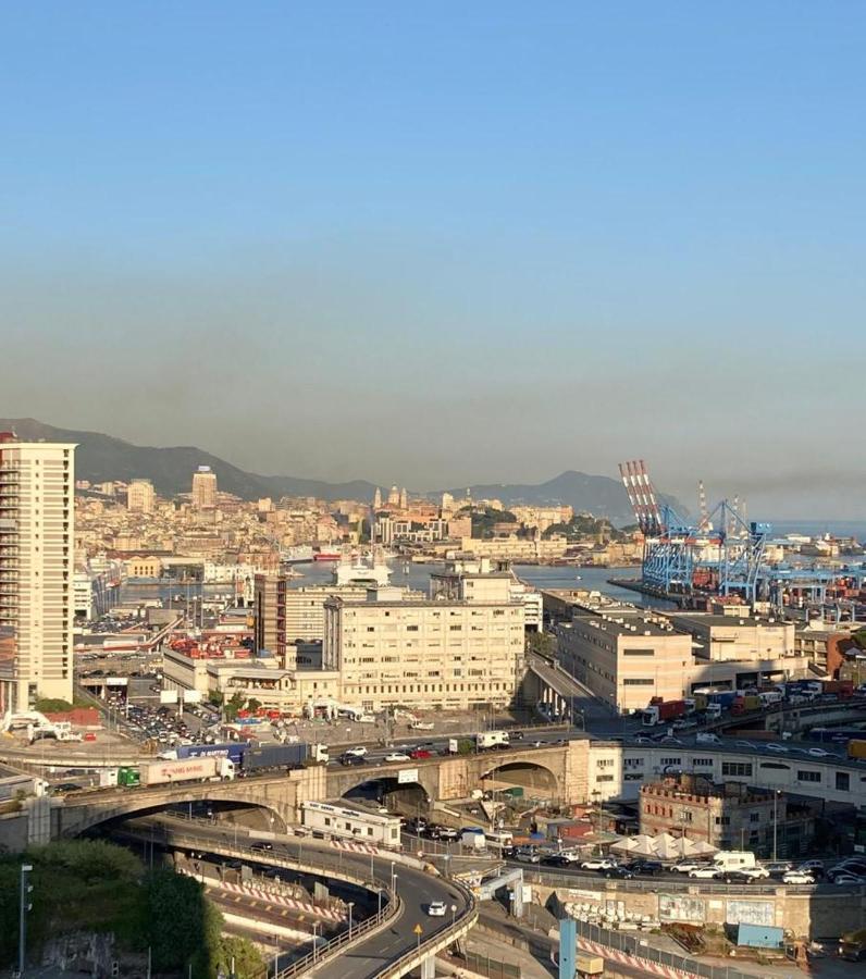 Apartamento La Finestra Sul Porto Génova Exterior foto