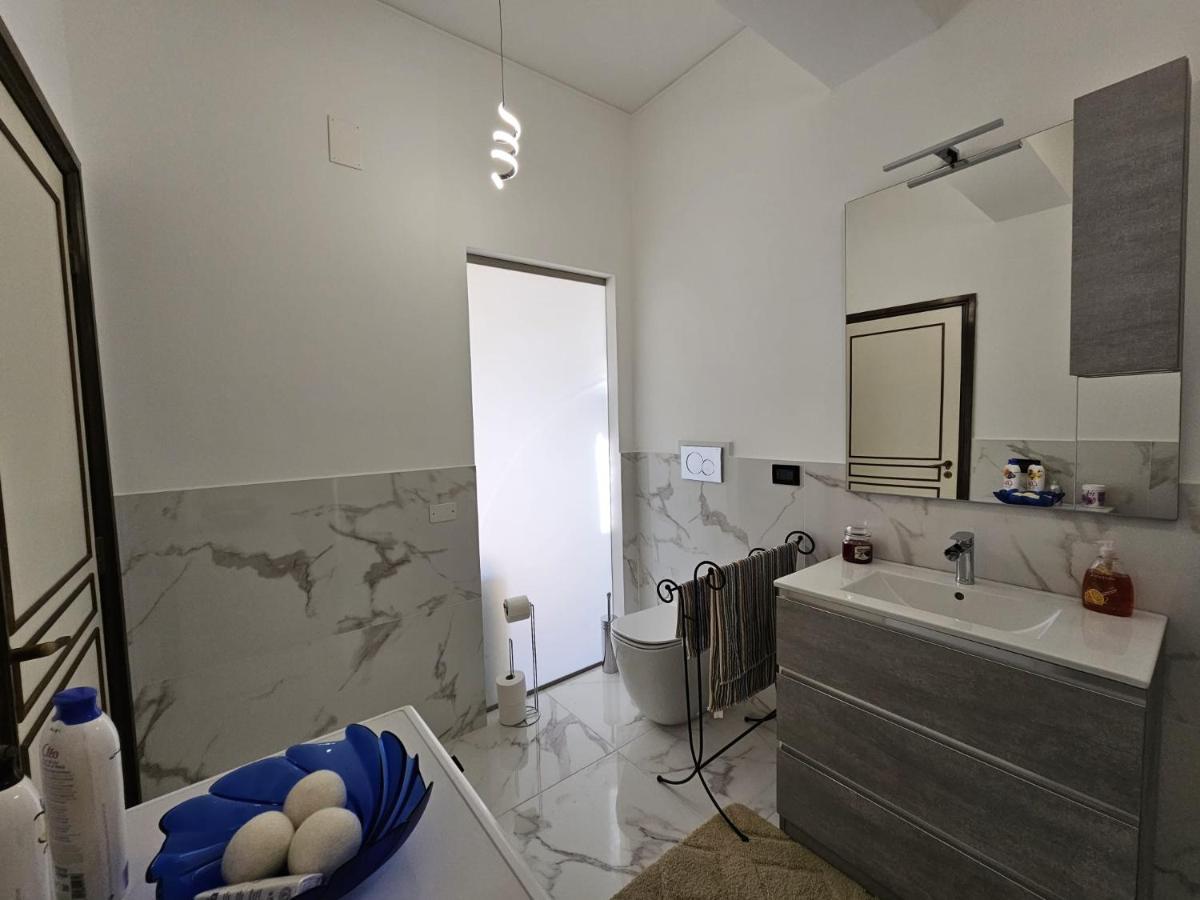 Apartamento La Finestra Sul Porto Génova Exterior foto