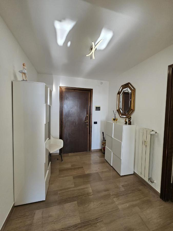 Apartamento La Finestra Sul Porto Génova Exterior foto