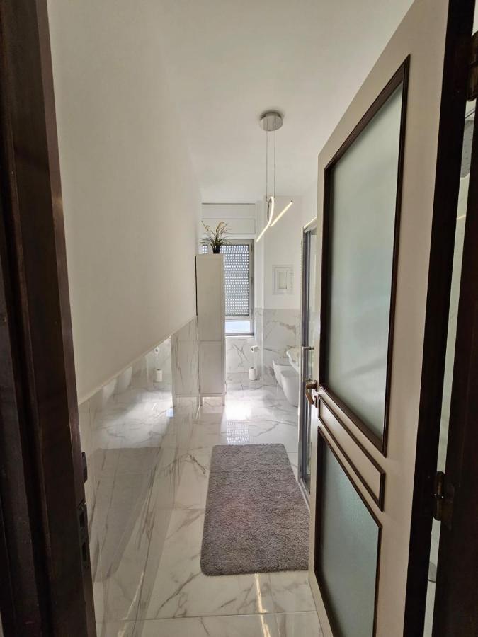 Apartamento La Finestra Sul Porto Génova Exterior foto