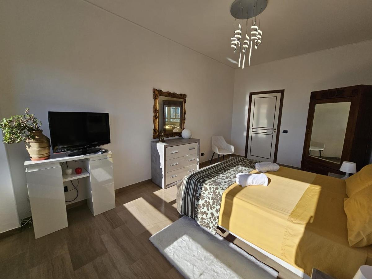 Apartamento La Finestra Sul Porto Génova Exterior foto